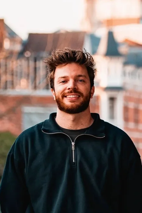 Thomas, CEO of Archer & Summit